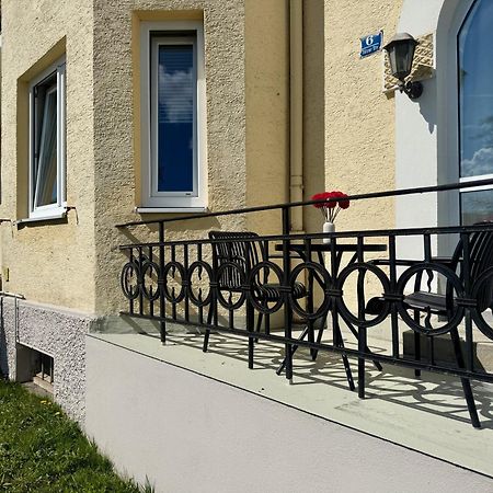 Liebelei Miesbach - Boutique-Apartment Mit Terrasse Im Zentrum Luaran gambar